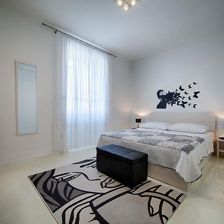 Apartment Jure Vis Ngoại thất bức ảnh