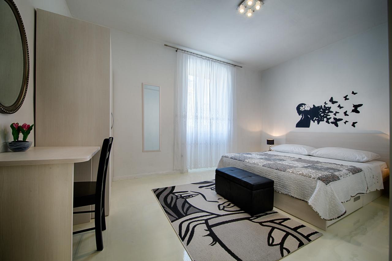 Apartment Jure Vis Ngoại thất bức ảnh